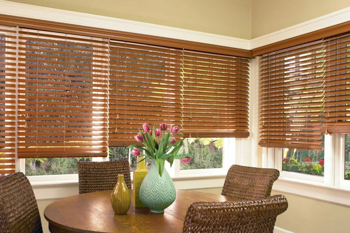 Cách Lựa Chọn Rèm Gỗ Văn Phòng Chống Nắng