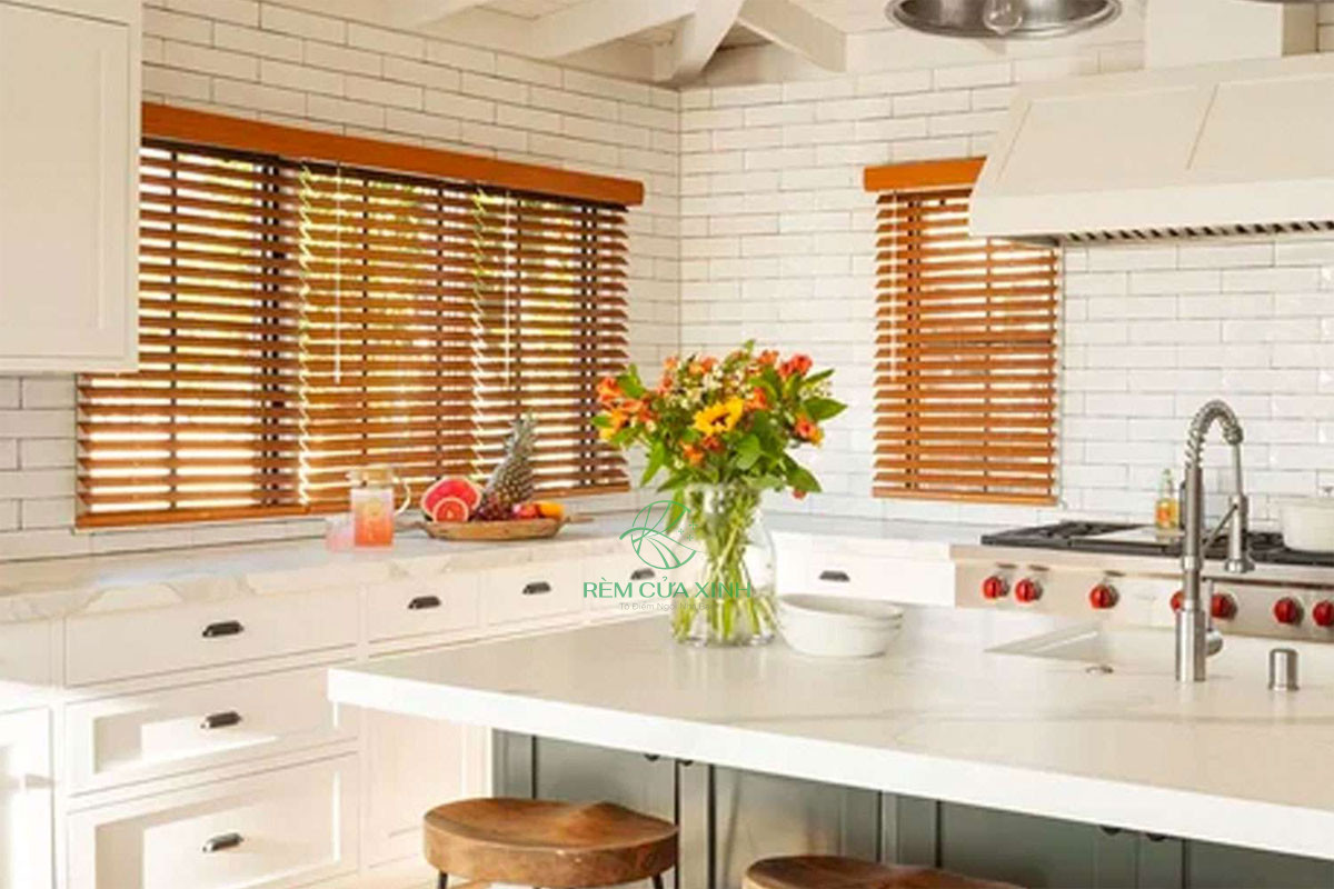 rèm cửa giả gỗ