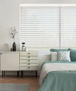 Rèm nhựa giả gỗ giá rẻ màu trắng