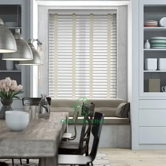 Rèm cửa sổ gỗ giá rẻ tại TPHCM