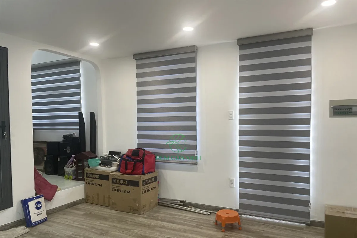 Rèm Cầu Vồng Thông Minh