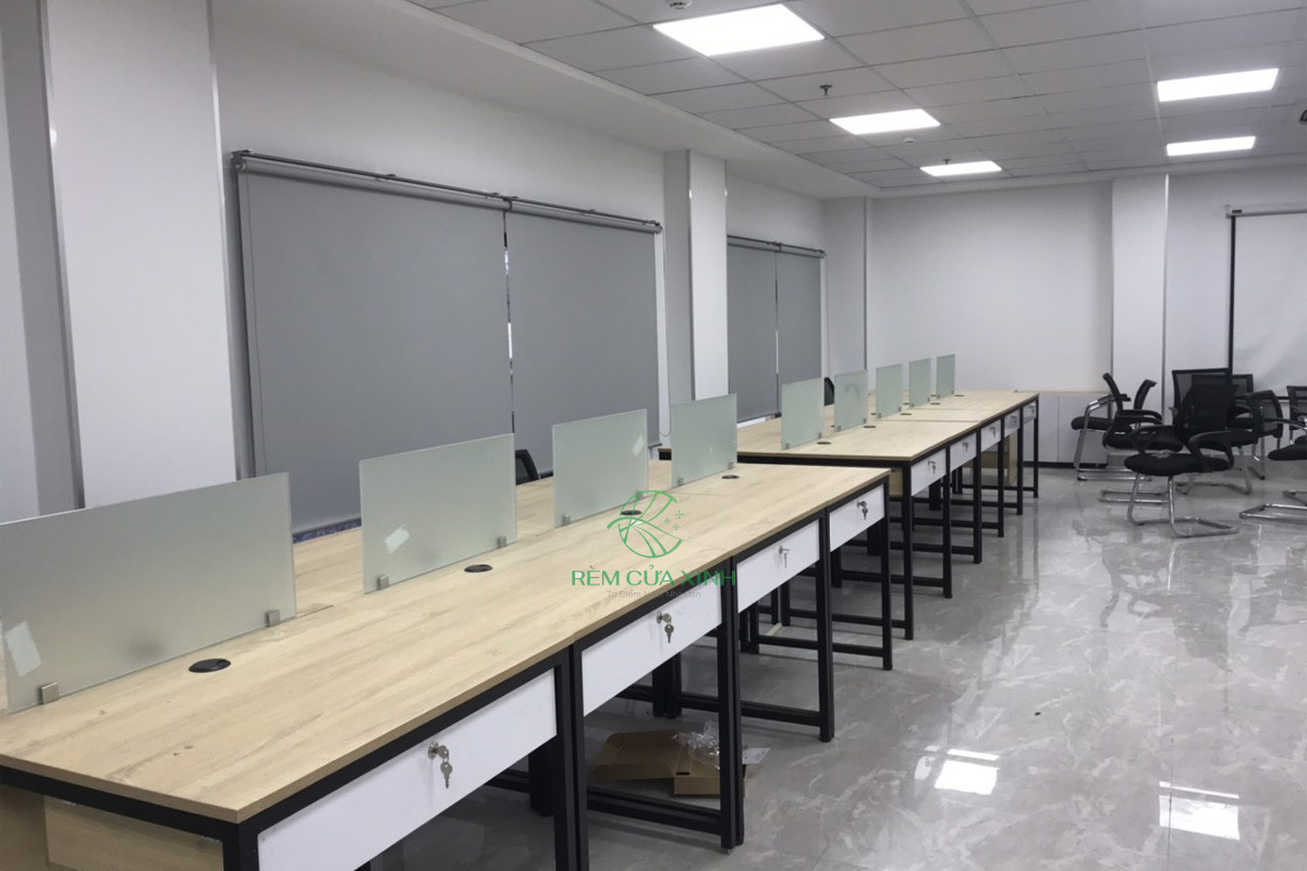 mành cuốn văn phòng chống nắng