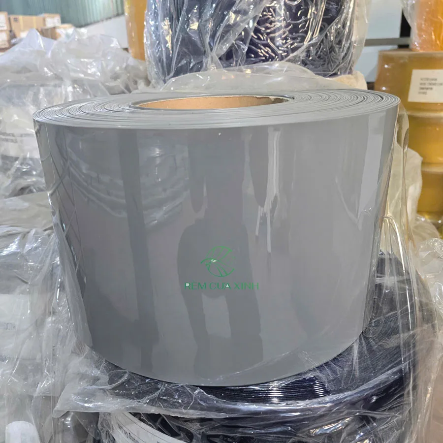 rem-nhua-11 Lắp đặt rèm nhựa ngăn lạnh giá rẻ tại Tp.HCM