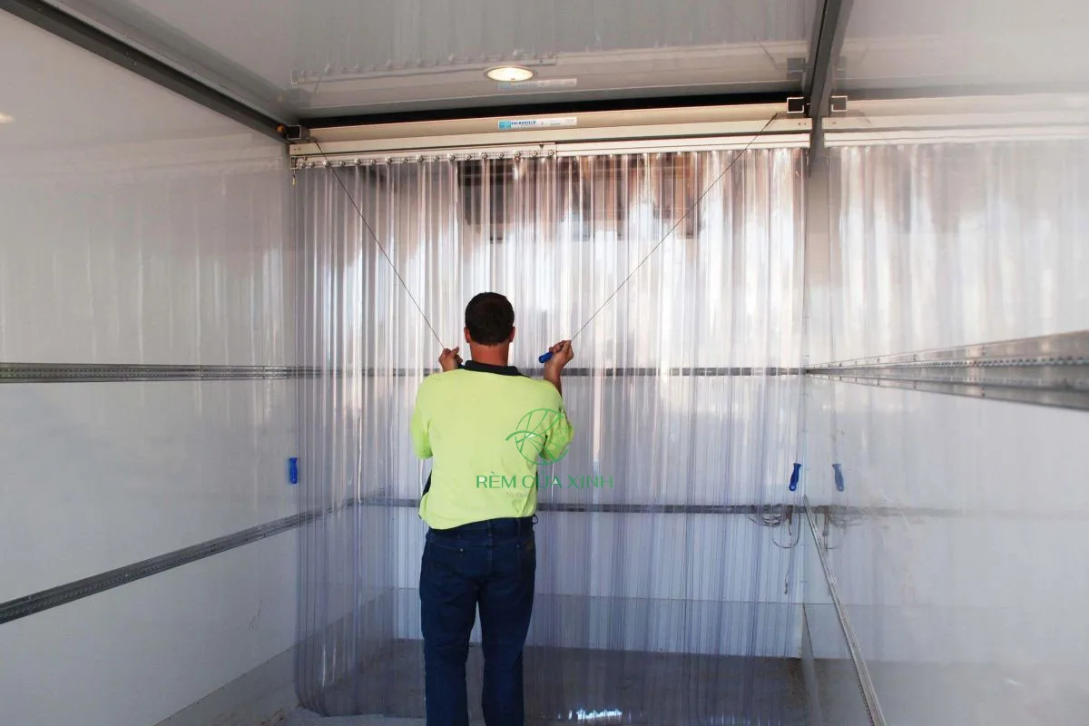 rèm ngăn lạnh xí nghiệp rèm ngăn lạnh xí nghiệp