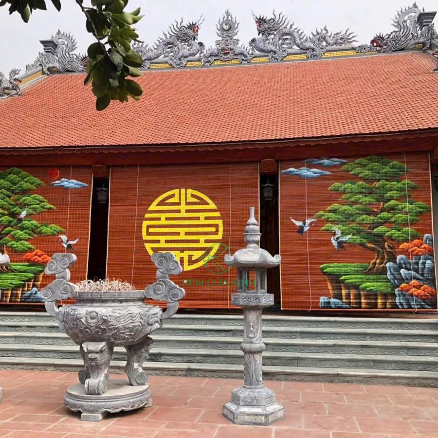 Rèm tre trúc trang trí nhà thờ họ