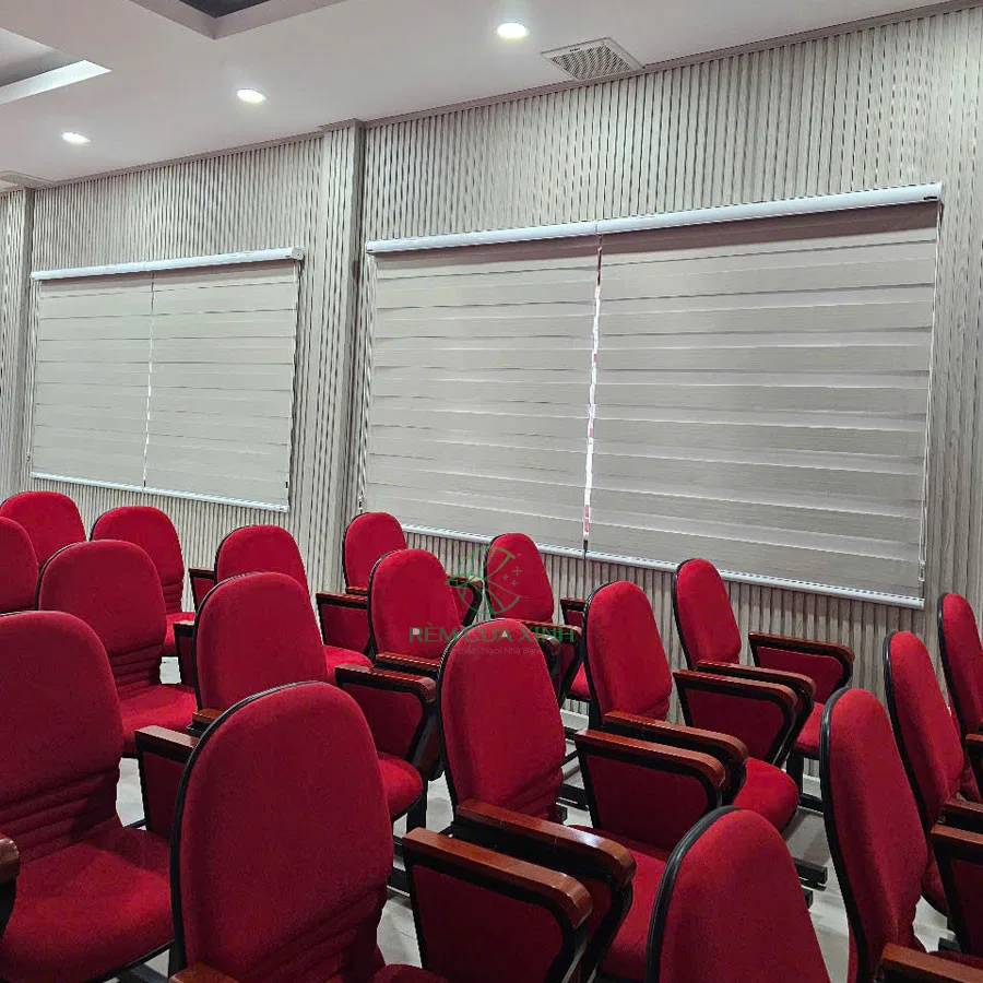 Rèm cầu vồng cản nắng cách nhiệt 100%