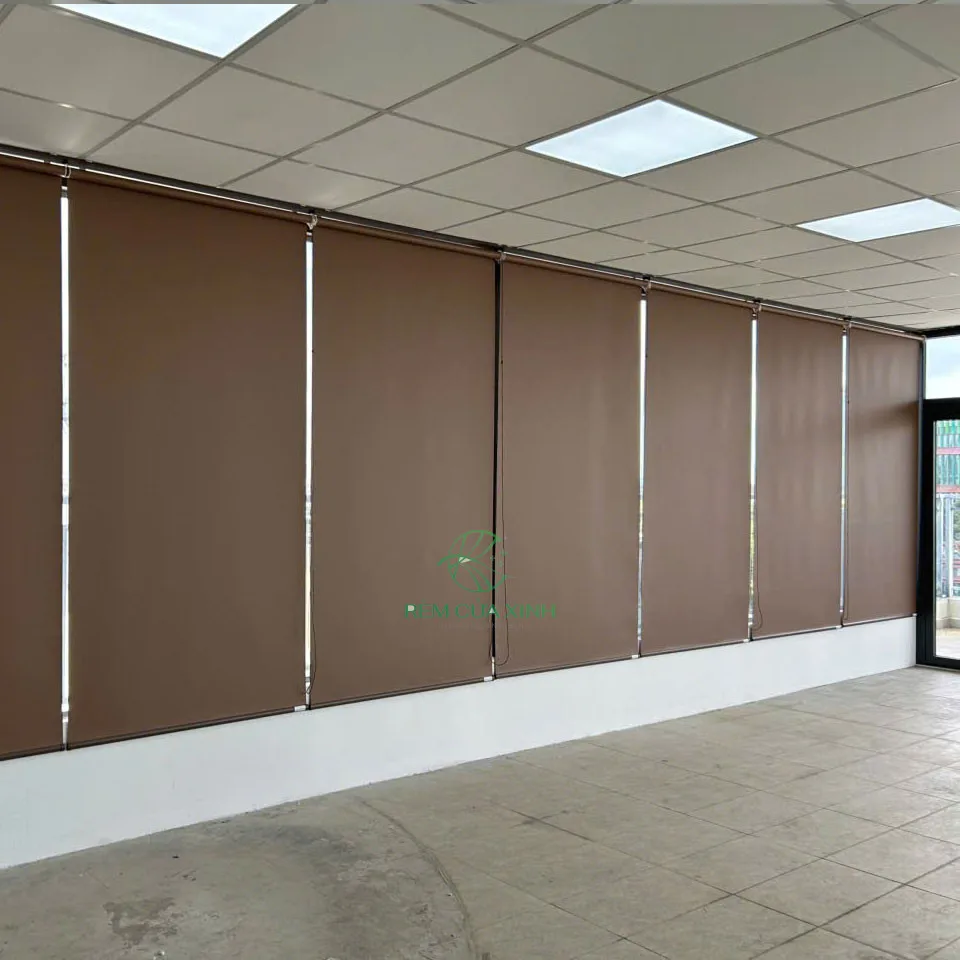 Rèm cuốn điều khiển tự động cao cấp